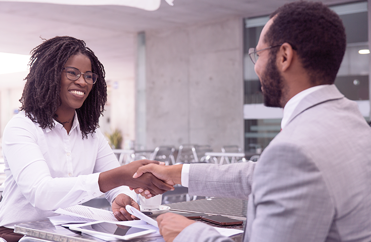 Candidate-se agora ao formulário de informações sobre o conceito de  trabalho